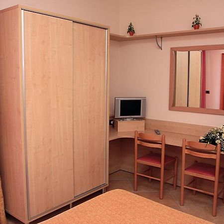 Hotel La Tartaruga Roseto Degli Abruzzi Extérieur photo